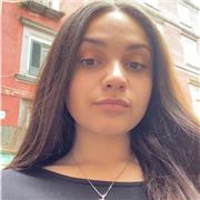 Studentessa amministrazione finanza e marketing